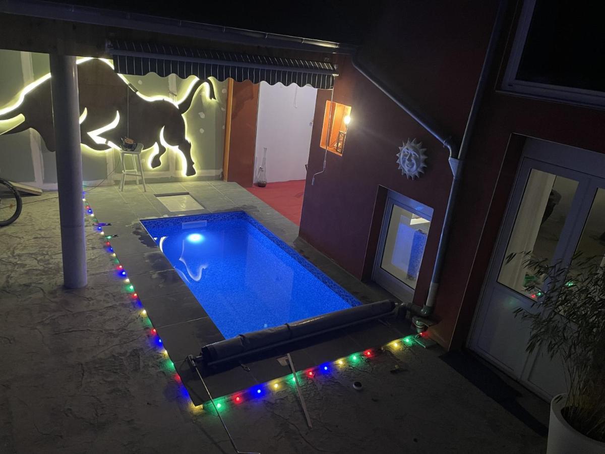 Villa Kiara Hebergements Cusset エクステリア 写真